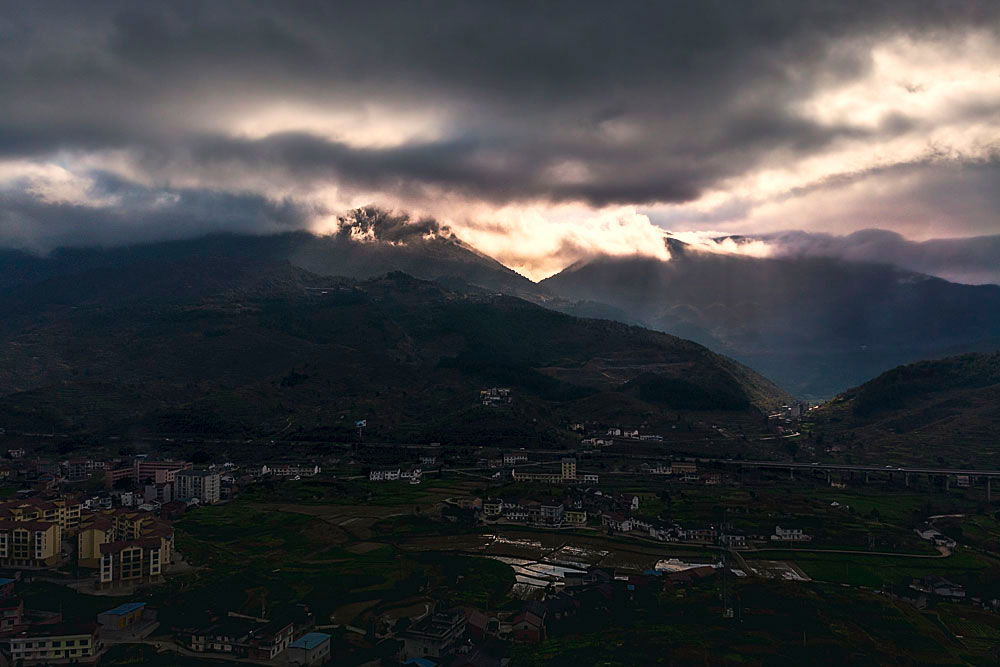 重庆南川水江鬼王山2